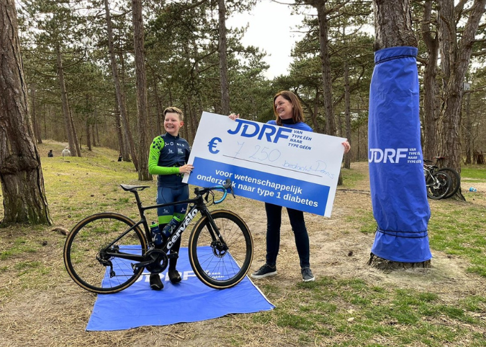 Dennis haalt met fietstocht 7385 euro op voor onderzoek naar type 1!