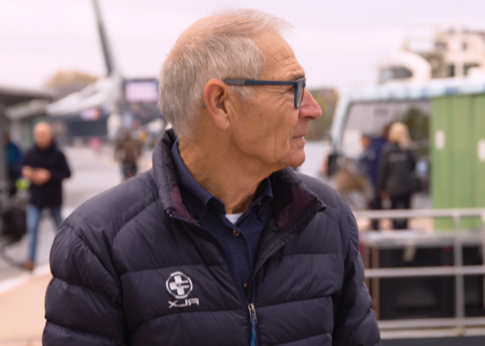 Tom (74): “Ik durf haast te zeggen dat ik gewoon technisch genezen ben”